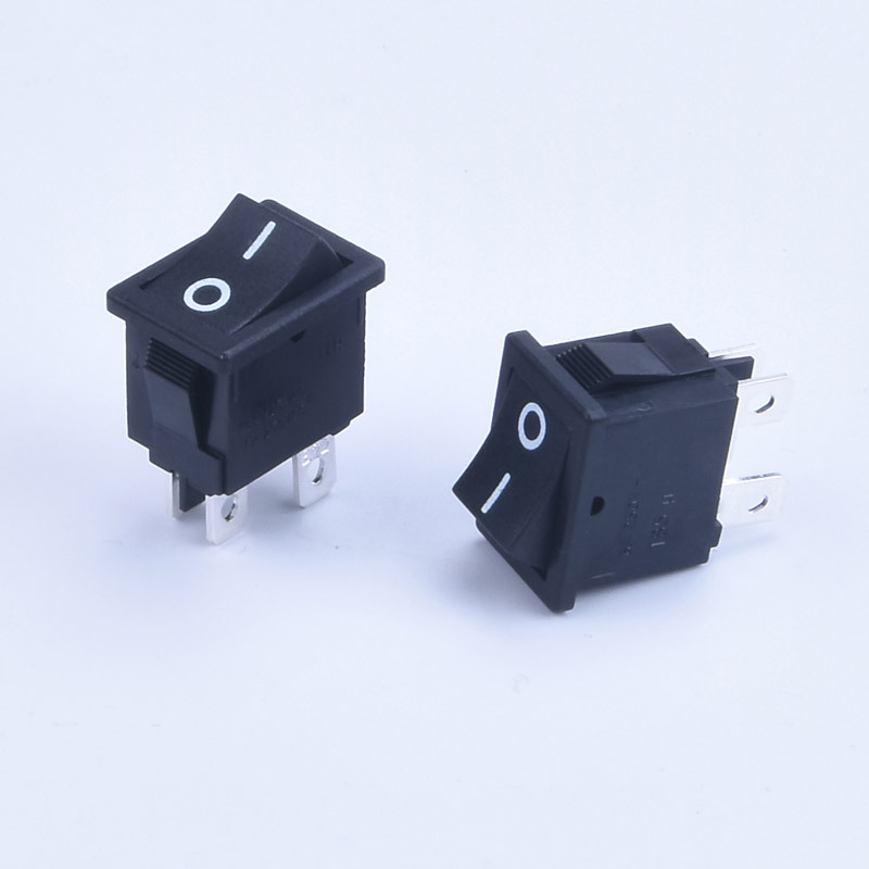 双刀单投船型开关四脚3